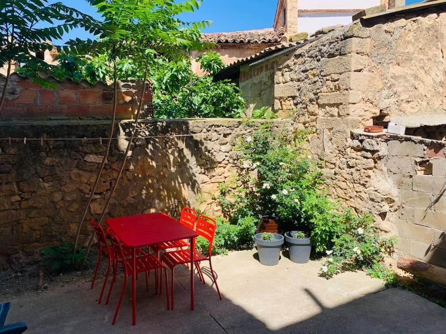Casa Del Aire - Patio Apartment Maella Buitenkant foto